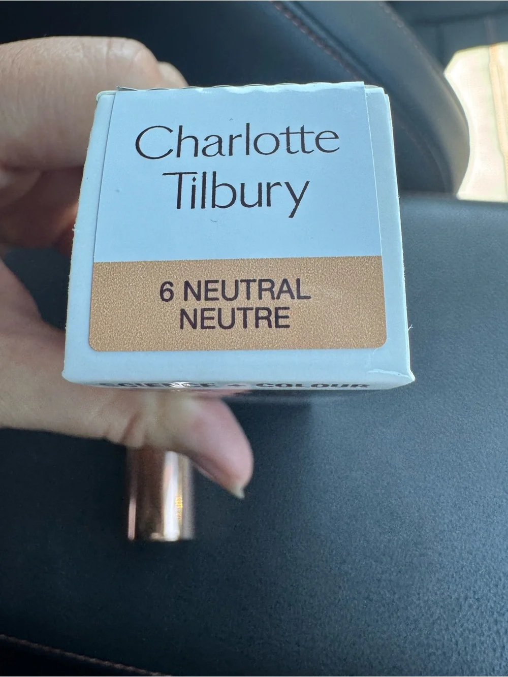 Charlotte Tilbury Beautiful Skin Foundation – 6 Neutral